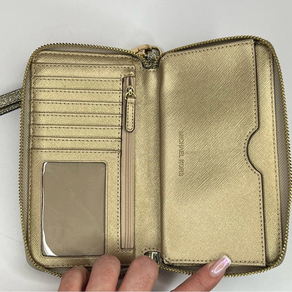 Michael Kors Jet Set Travel Glitter Pale Gold Phone Case Wristlet Wallet - Picture 6 of 12